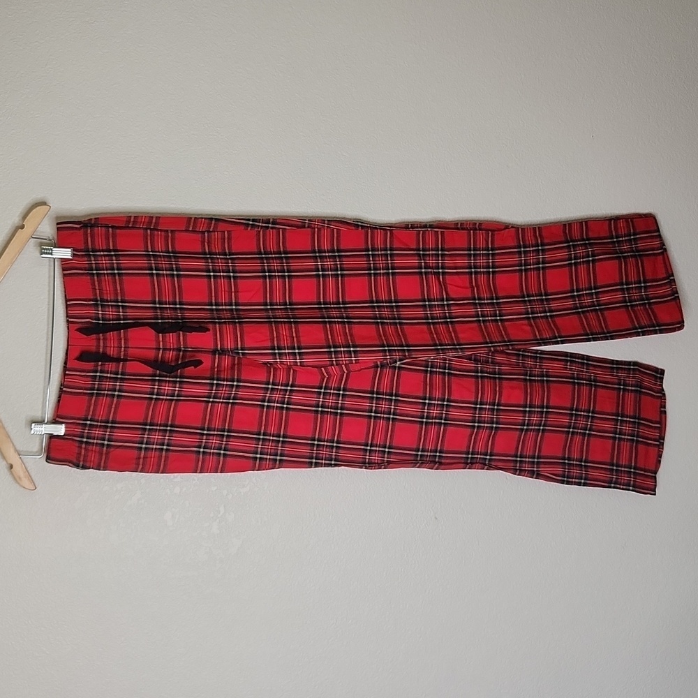 Victoria's Secret Buffalo plaid print pajama‎ bottoms, size medium